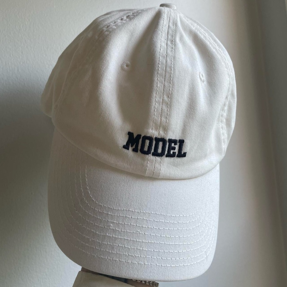 🤍 SMFK • Model White Baseball Hat w navy embroidery - Picture 10 of 14